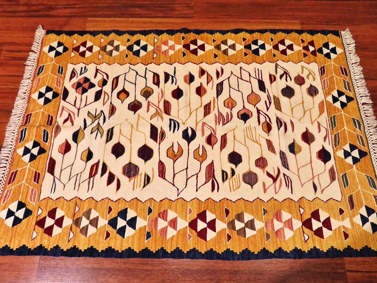 UŞAK EŞME SPICATE- Turkish Motif - EXPKIRU26004